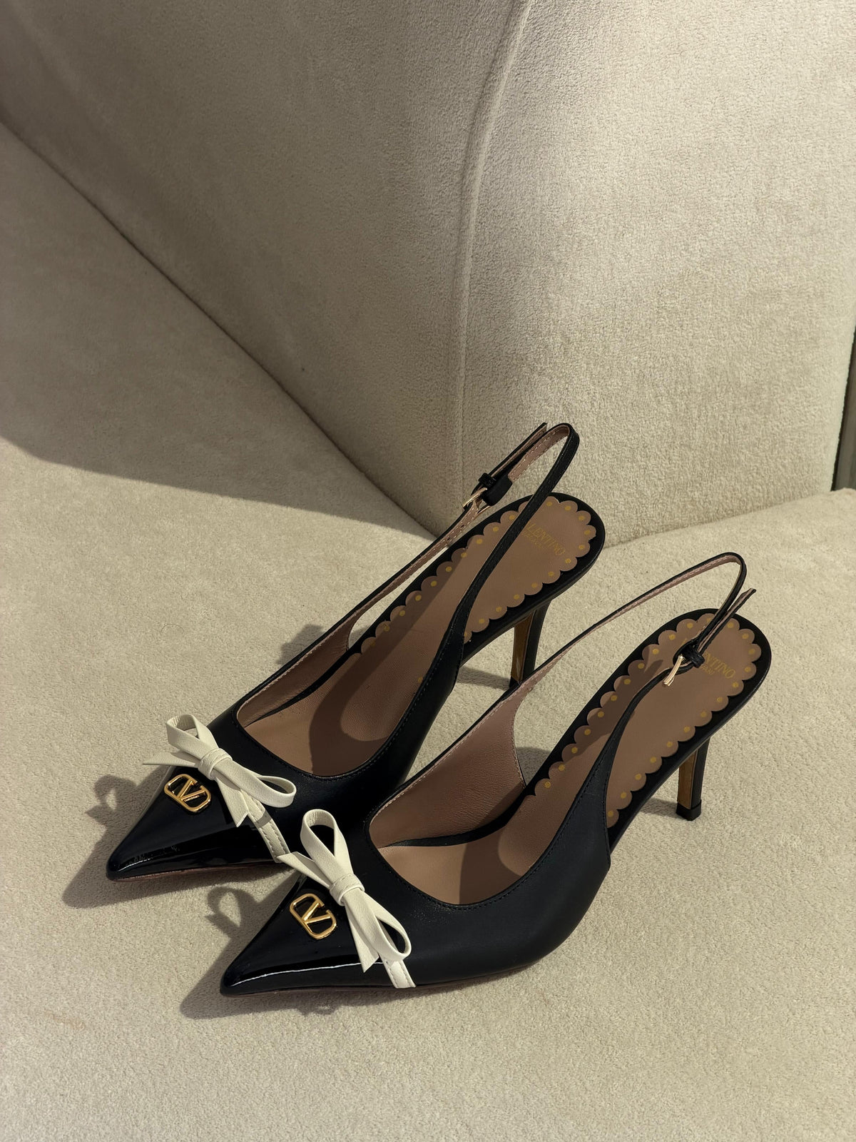 Valentino Garavani Pumps