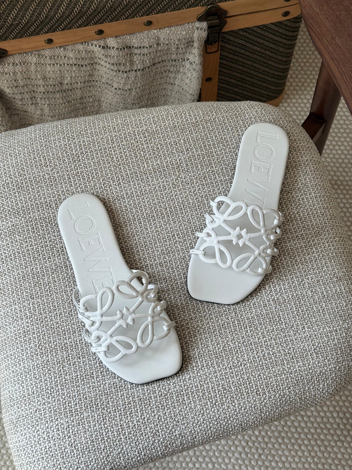 LOEWE Petal Anagram Slides - 3