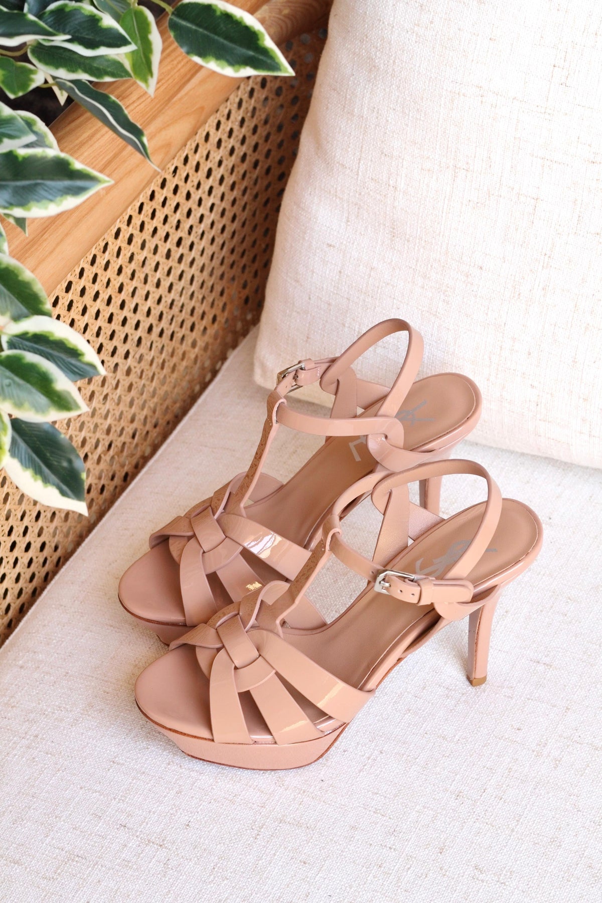 Saint Laurent Tribute platform sandals - 10