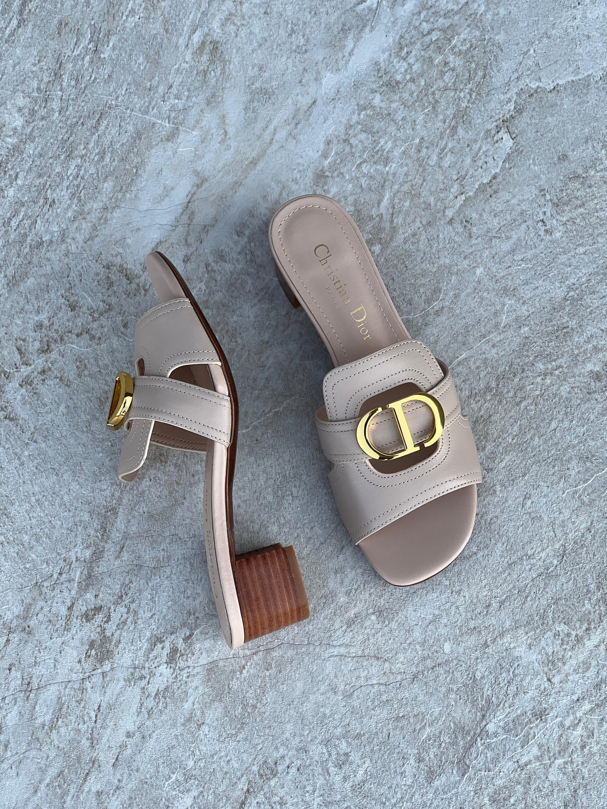 Dior Montaigne Slides - 2