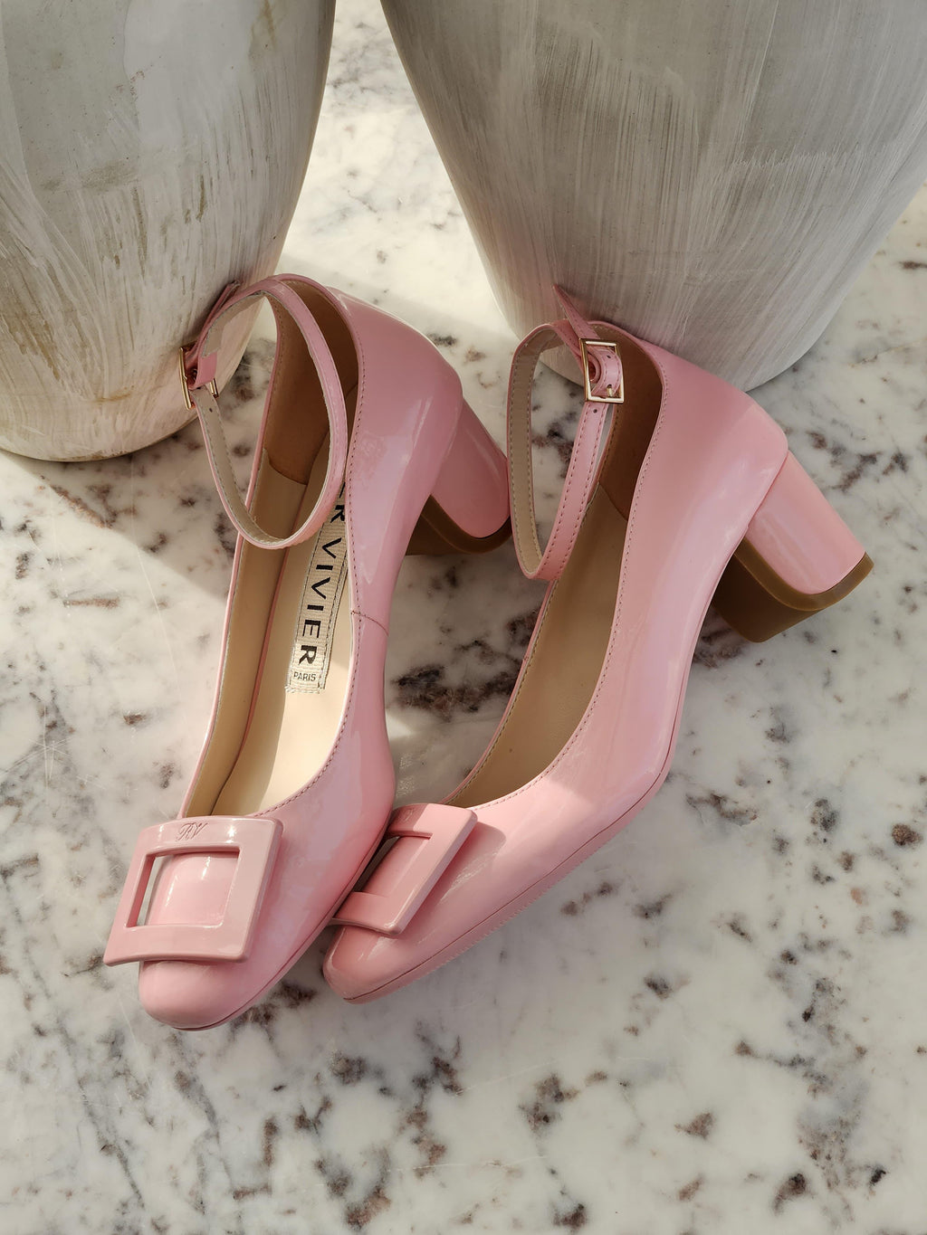 Roger Vivier Buckled Pumps - 3