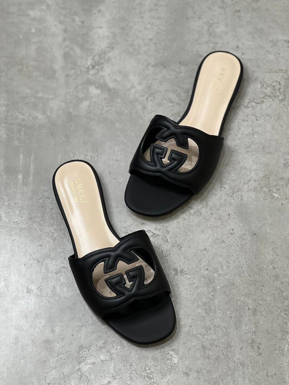 Gucci Interlocking Slide - 2