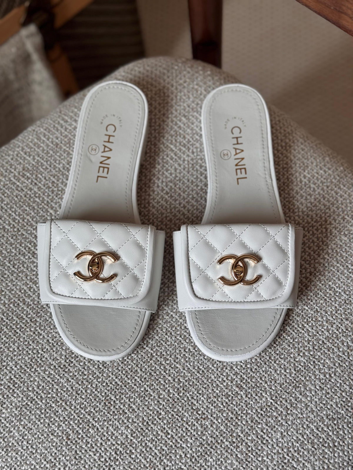 Chanel Lambskin Quilted CC - 2