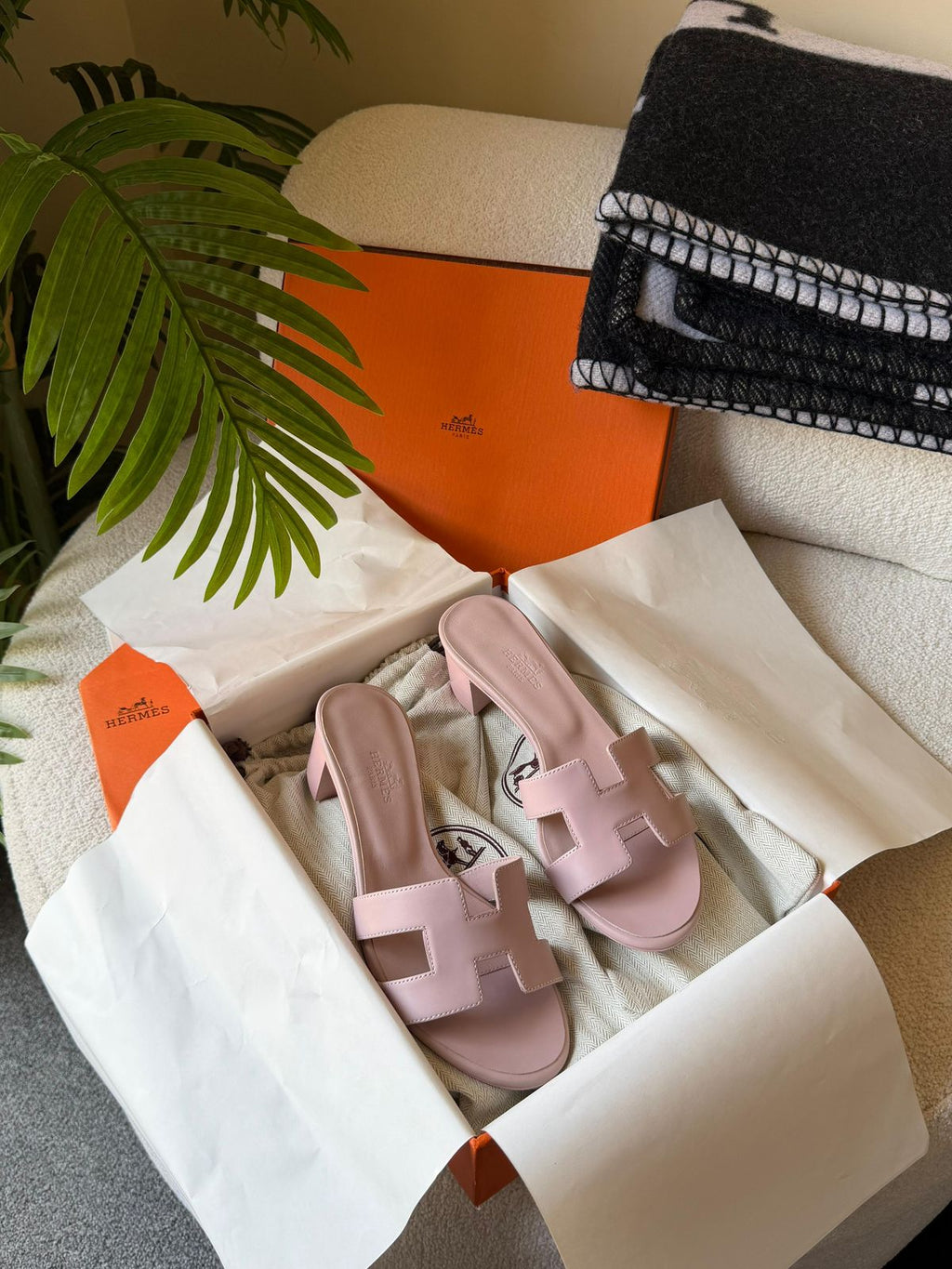 Hermès Oran Sandals - 14