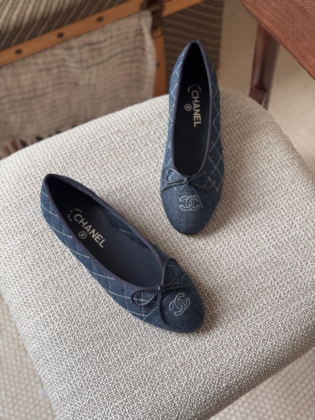 Chanel Ballet Flats in Tweed and Fabric Denim - 3