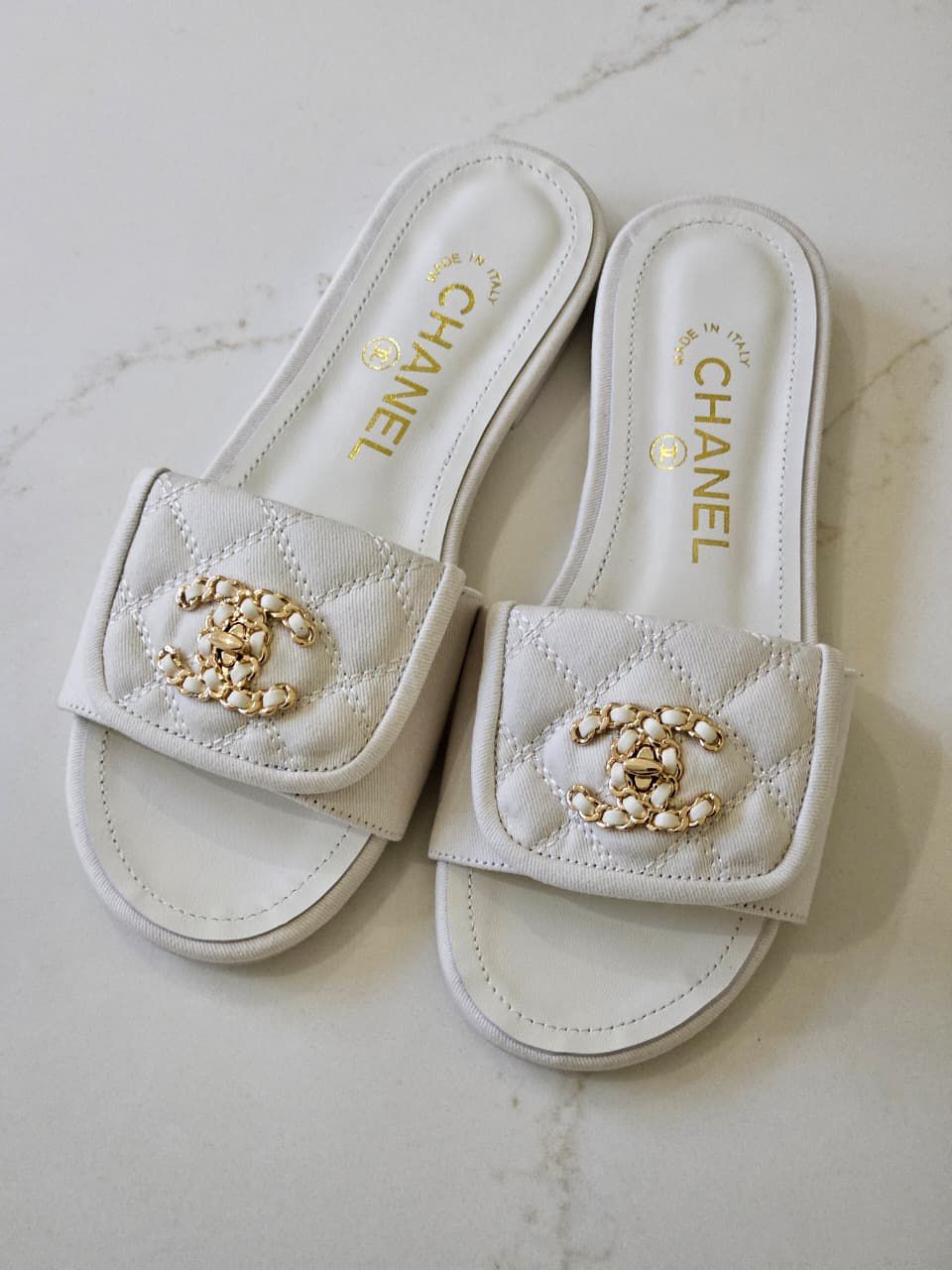 Chanel Lambskin Quilted Turnlock Flat - 5
