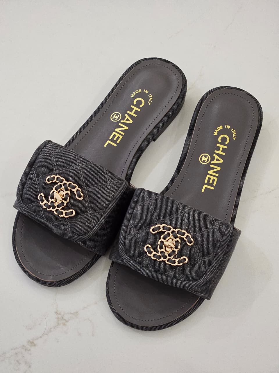 Chanel Lambskin Quilted Turnlock Flat - 3