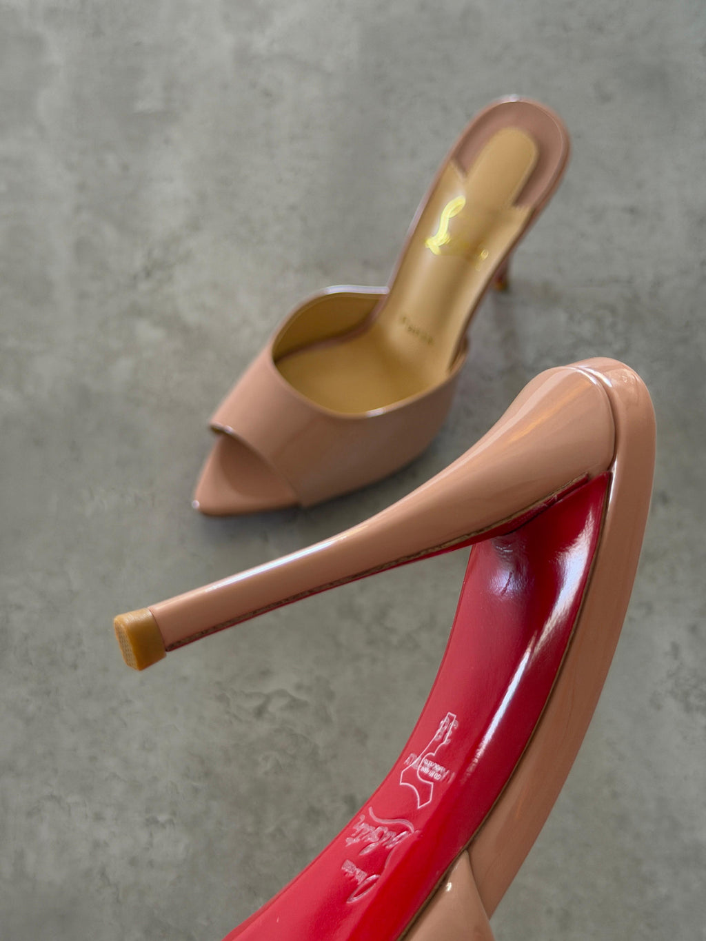 Christian Louboutin Black Me Dolly 100 Mule Sandals - 9