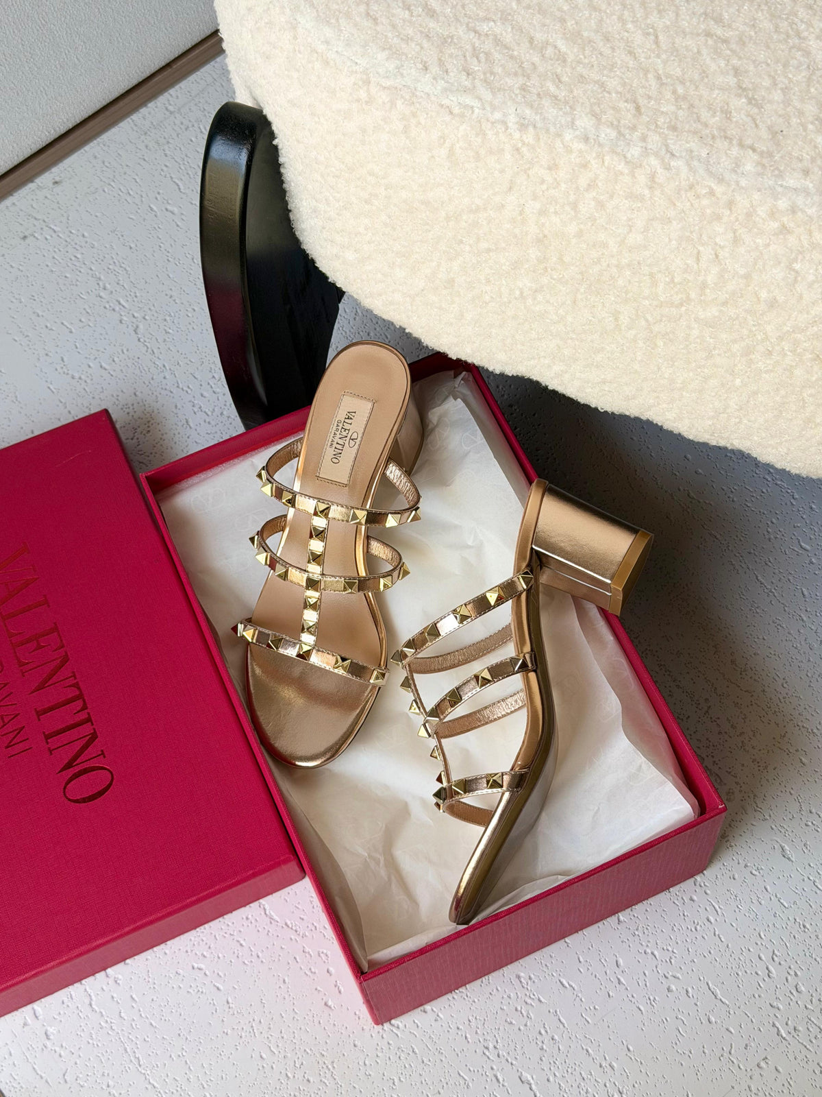 Valentino Garavani Rockstud sandals - 19