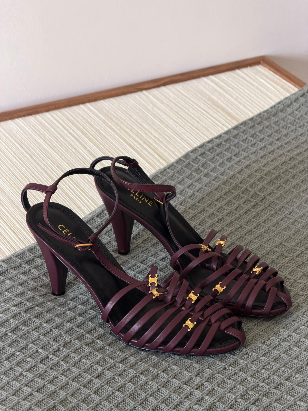 CELINE CAGE - STRAPPY SANDAL
