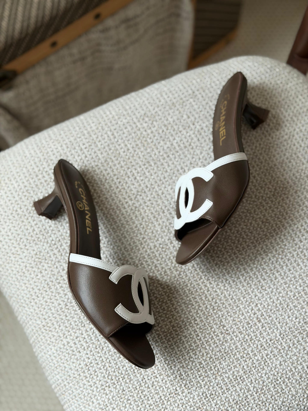 Chanel Lambskin Sandals - 7