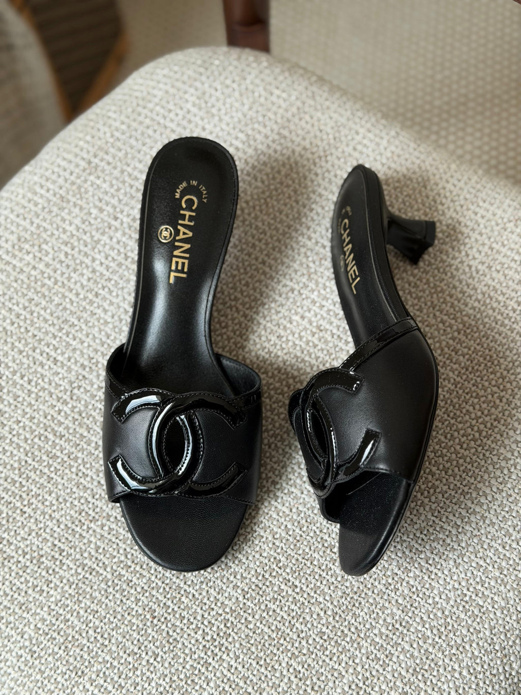 Chanel Lambskin Sandals - 4