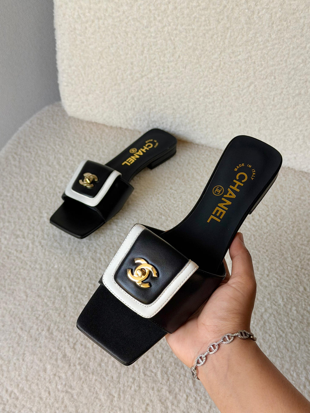 Chanel Lambskin Quilted Turnlock Flat - 6