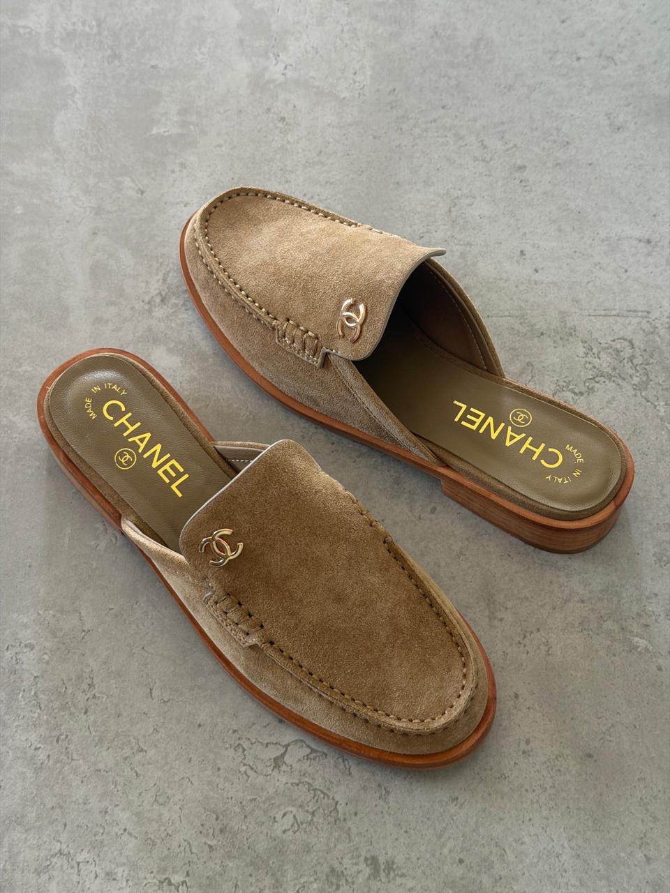 Chanel Mules in Black Calfskin