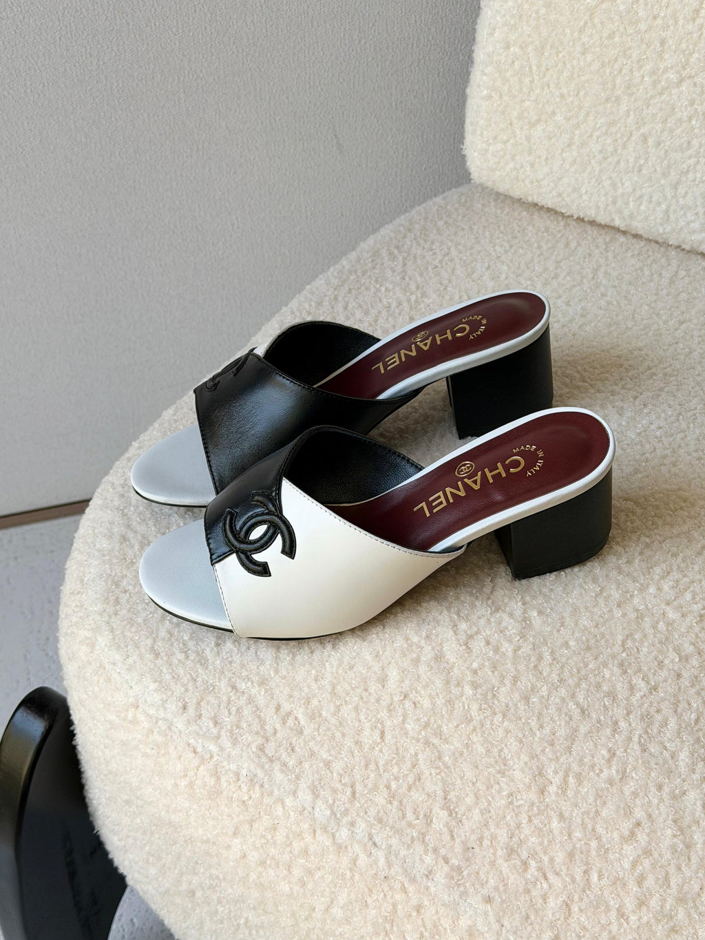Chanel Leather CC Sandals - 5