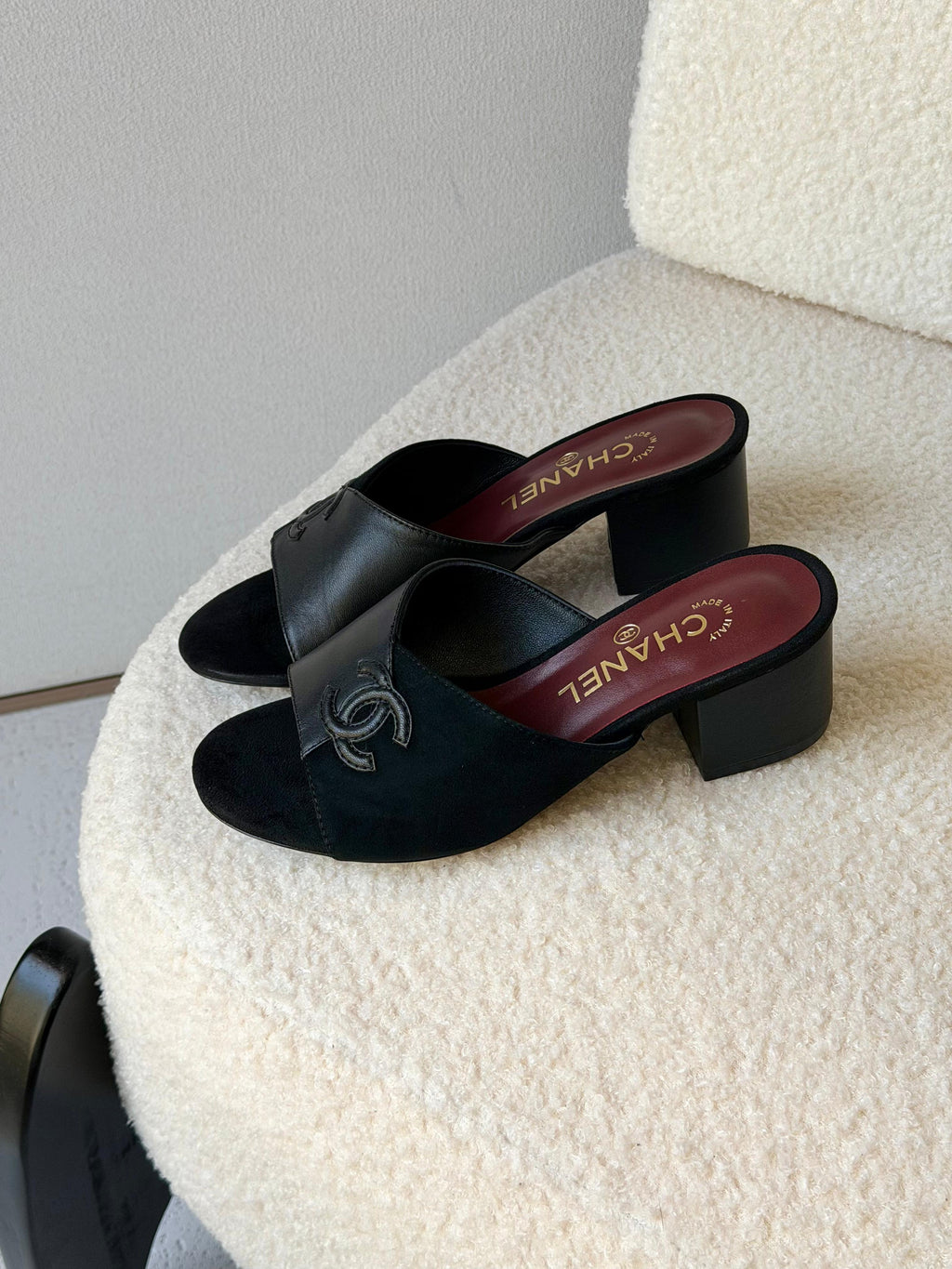 Chanel Leather CC Sandals - 2