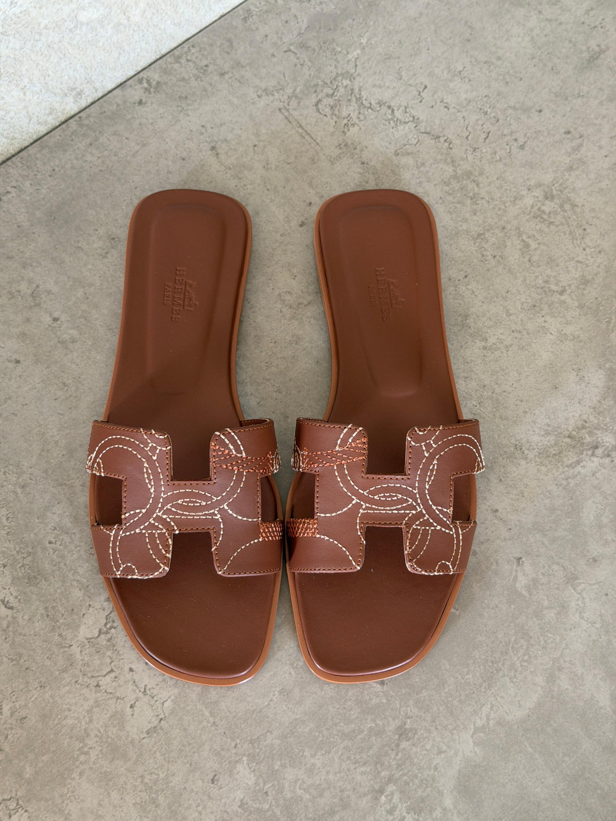 Hermes oran sandal
