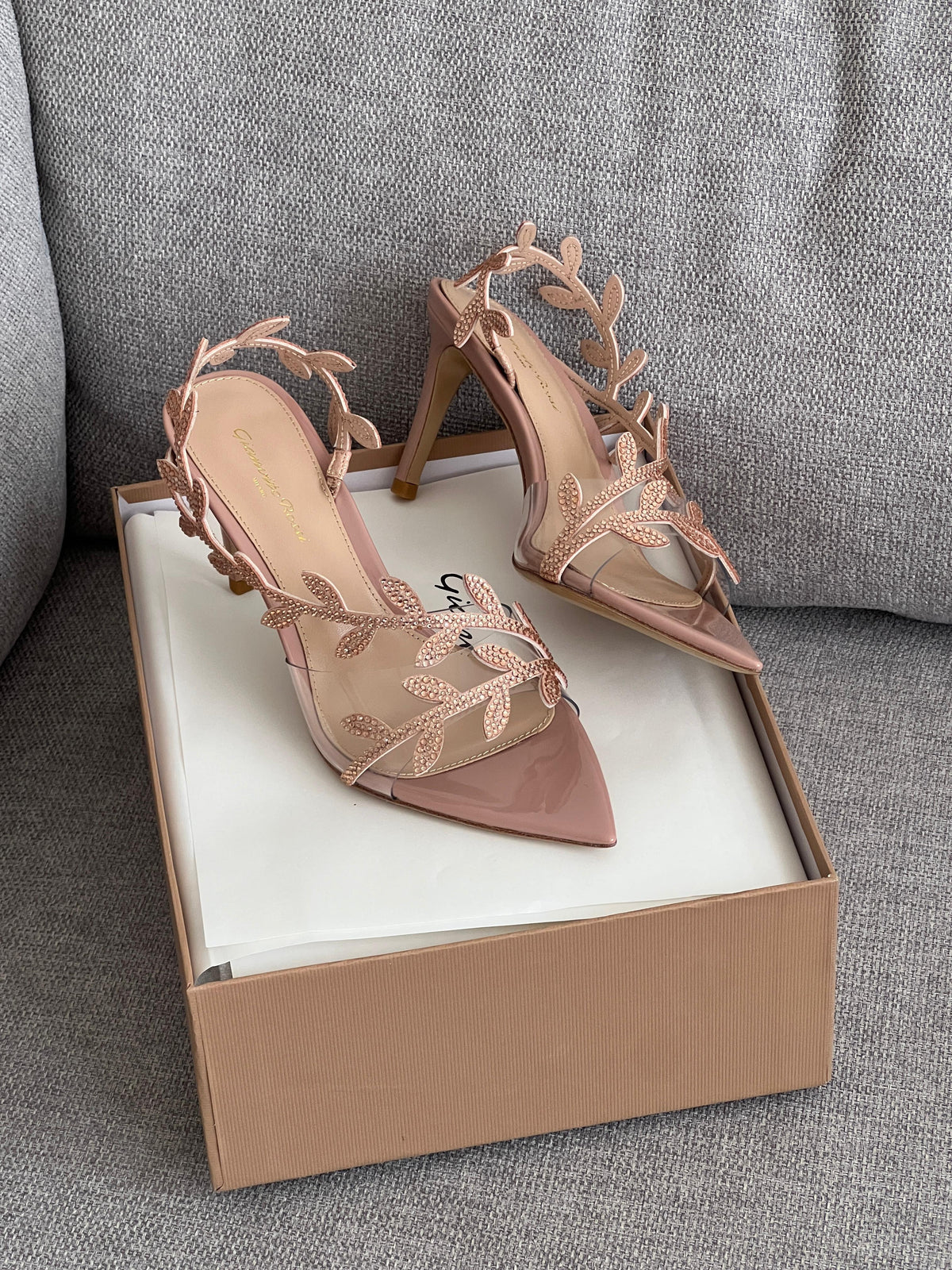 Gianvito Rossi  Pointed Leaf Strap Sandals - 3
