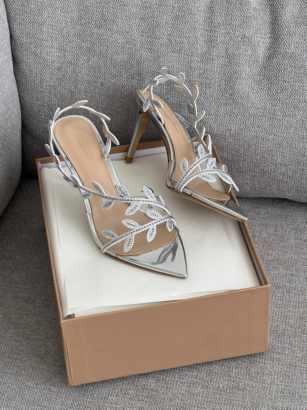 Gianvito Rossi  Pointed Leaf Strap Sandals