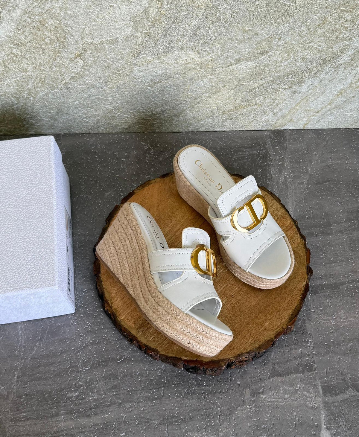 Dior 30 Montaigne Slide Wedge