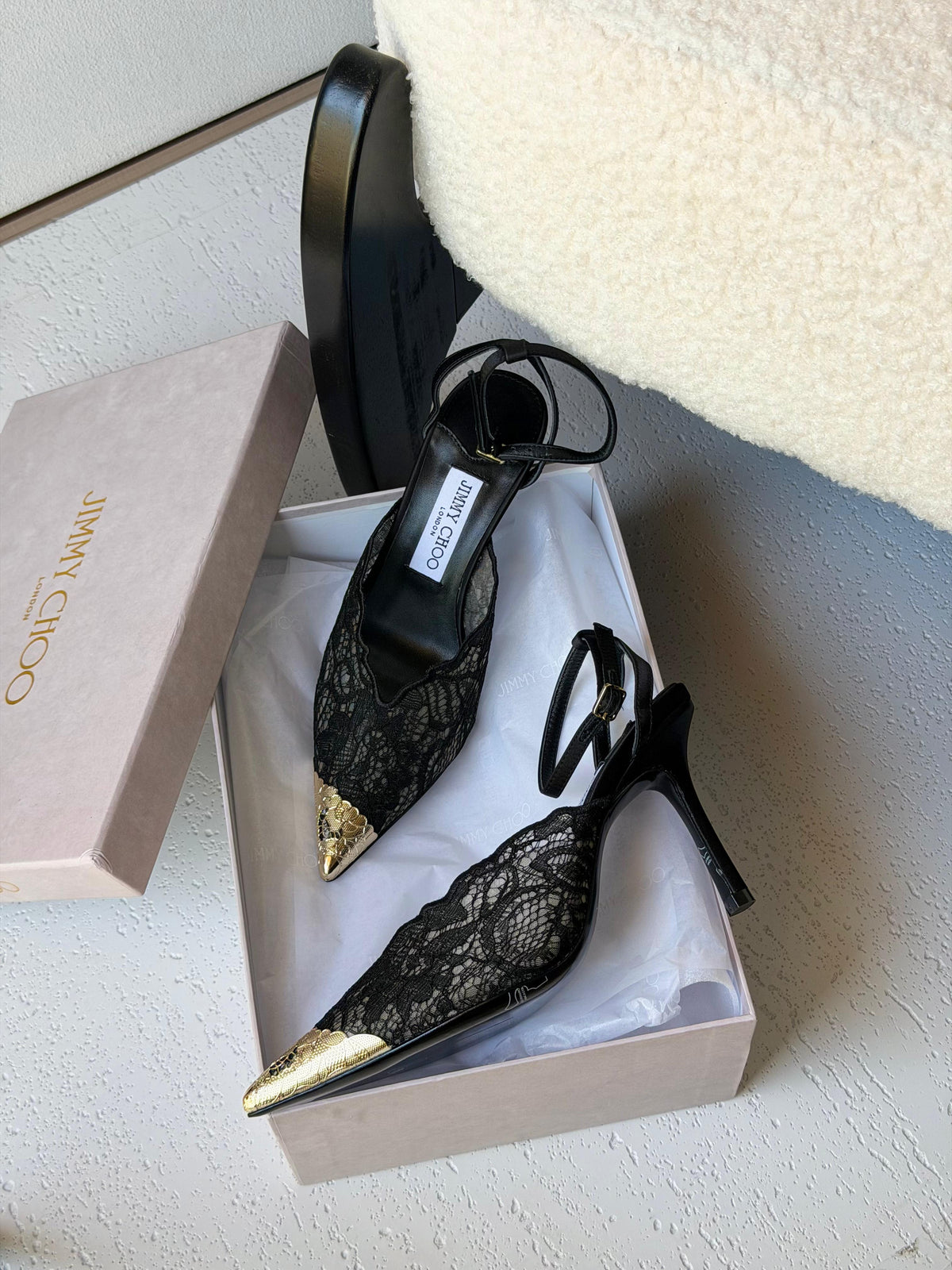 Jimmy Choo Black Faiz 100 Lace Pumps - 7