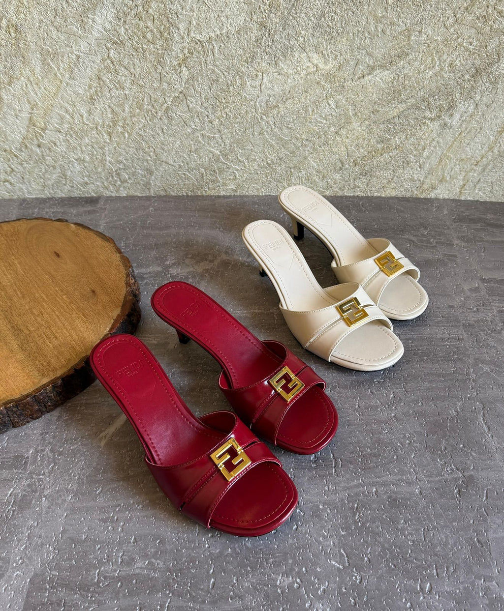 FENDI FFold 55mm logo-plaque Leather Sandals - 2