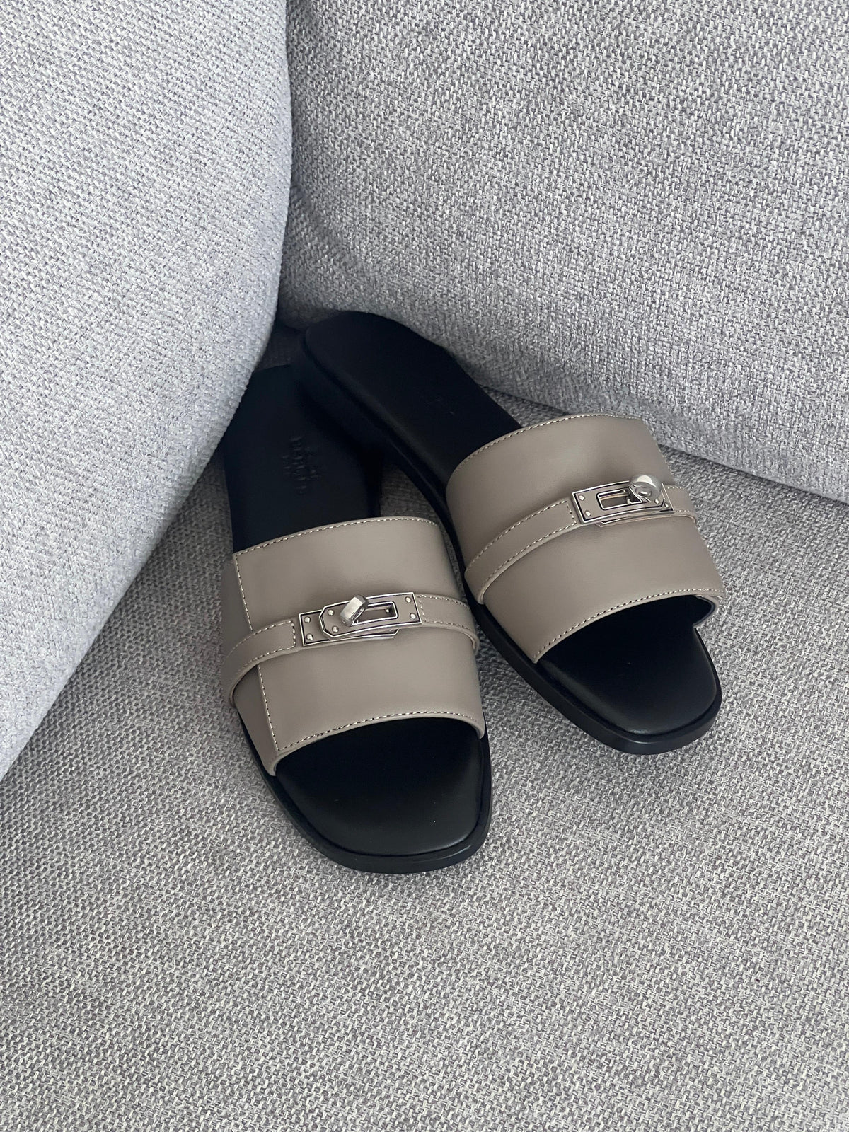 Hermes Giulia Sandals - 2
