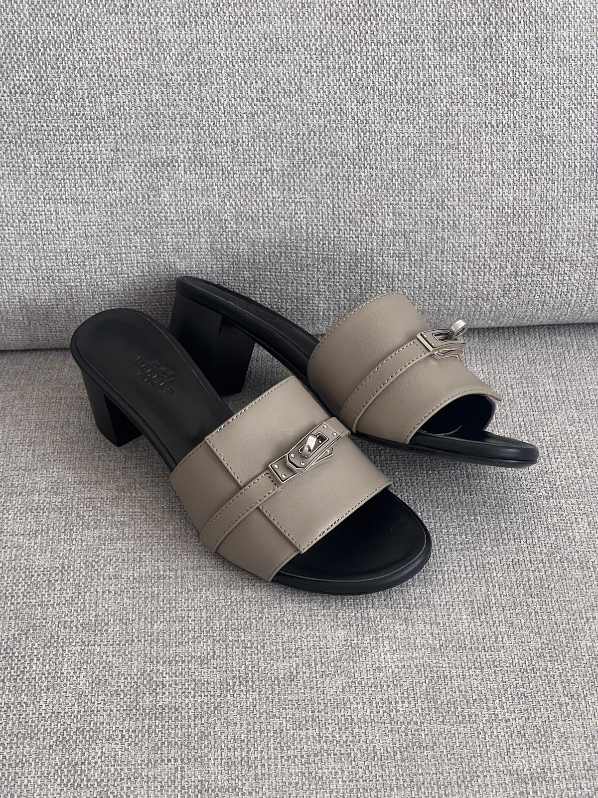 Hermes Giulia Sandals - 2
