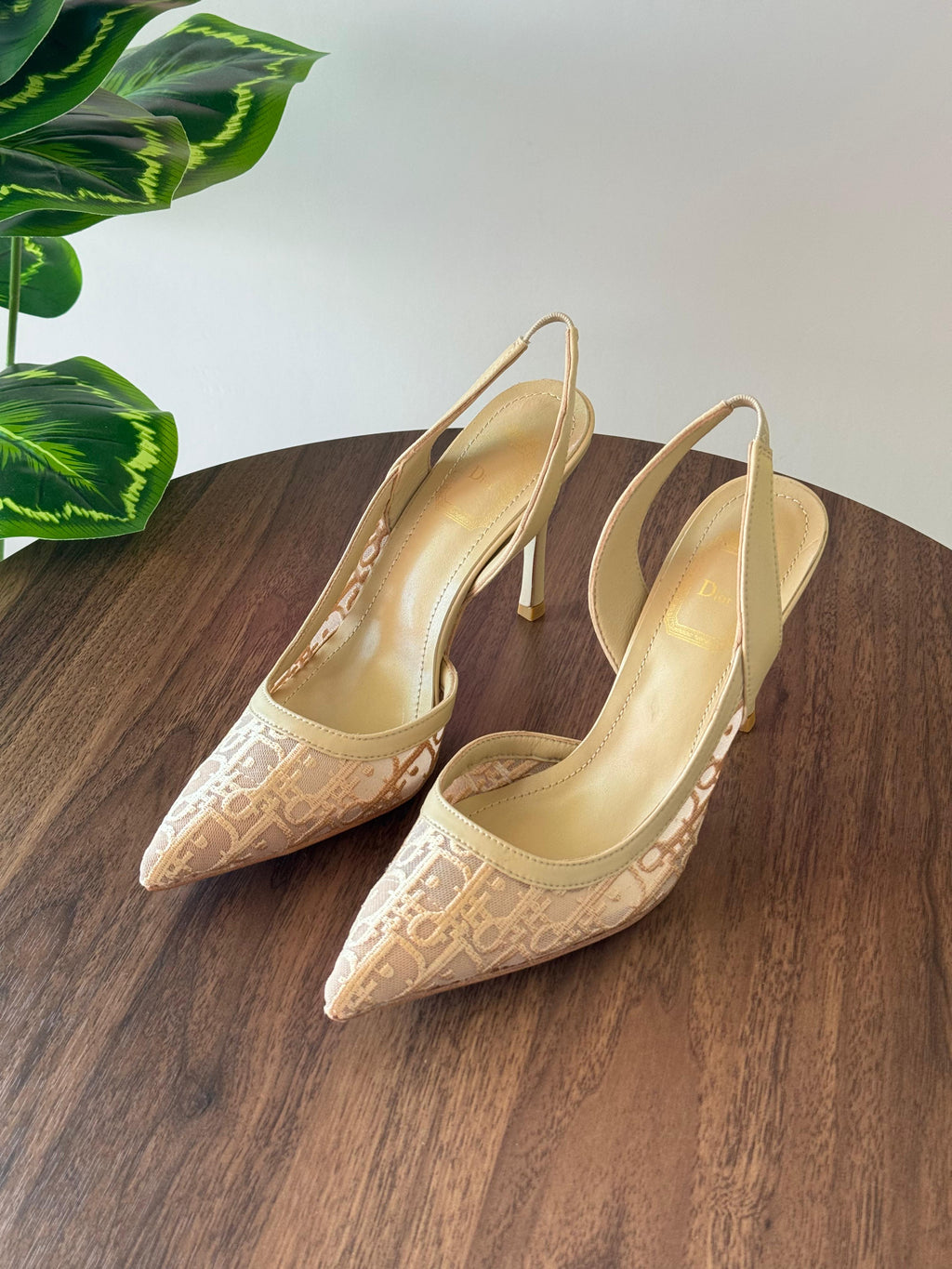 J'Adior Slingback Pump - 6