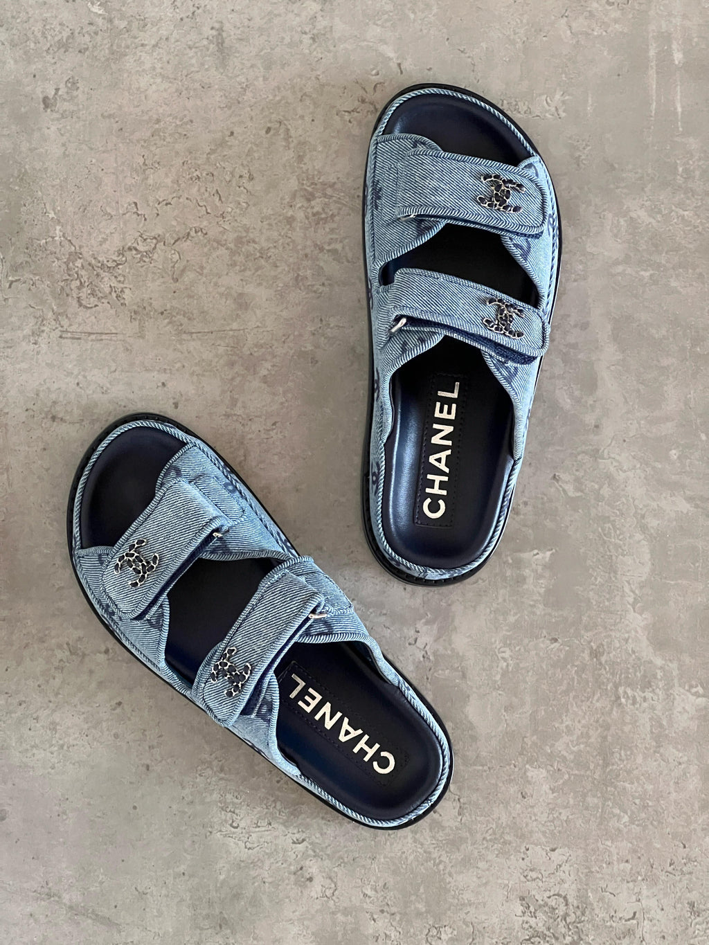 Chanel Pre-Loved Blue - 3