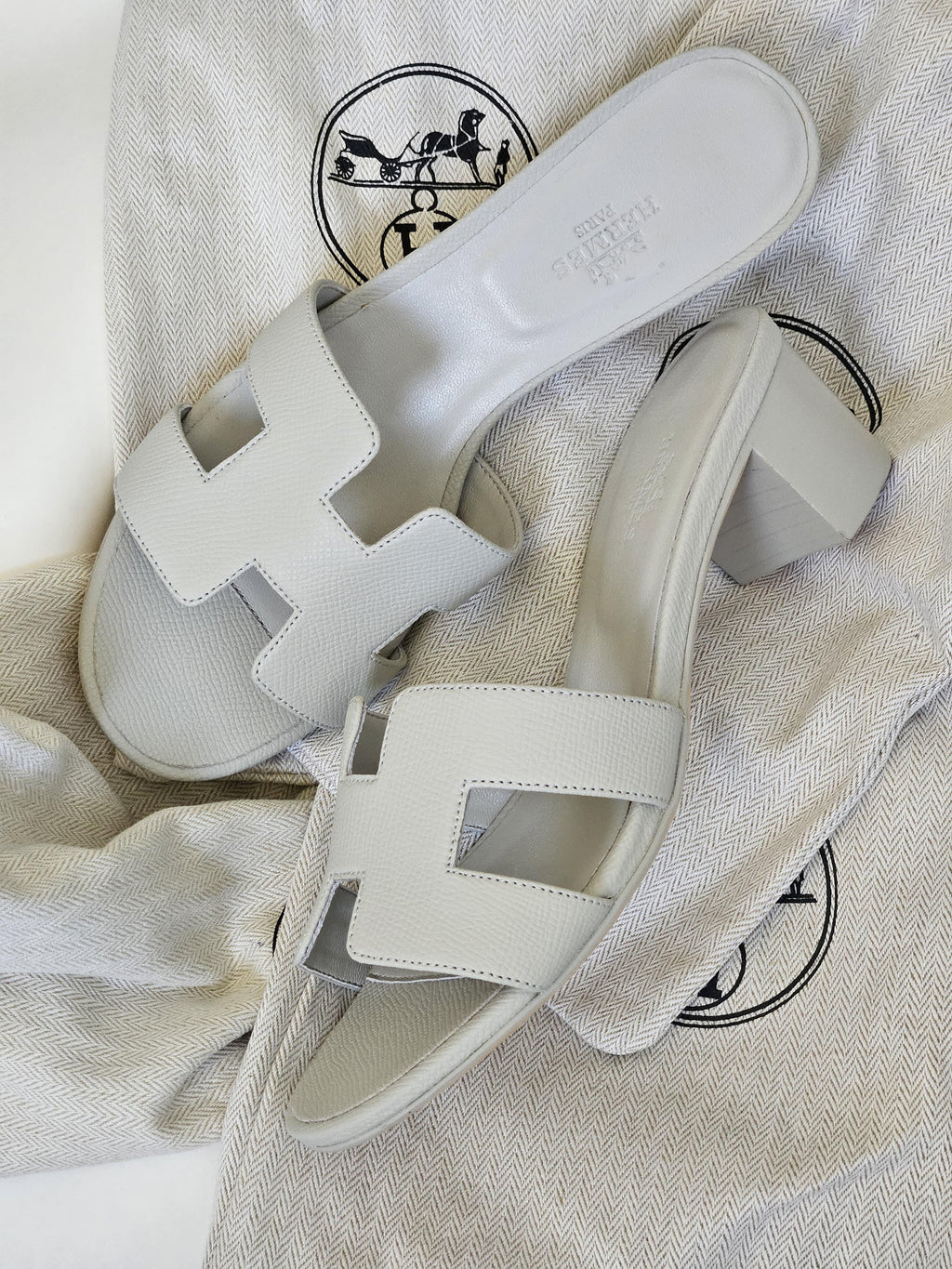 Hermes oran sandals