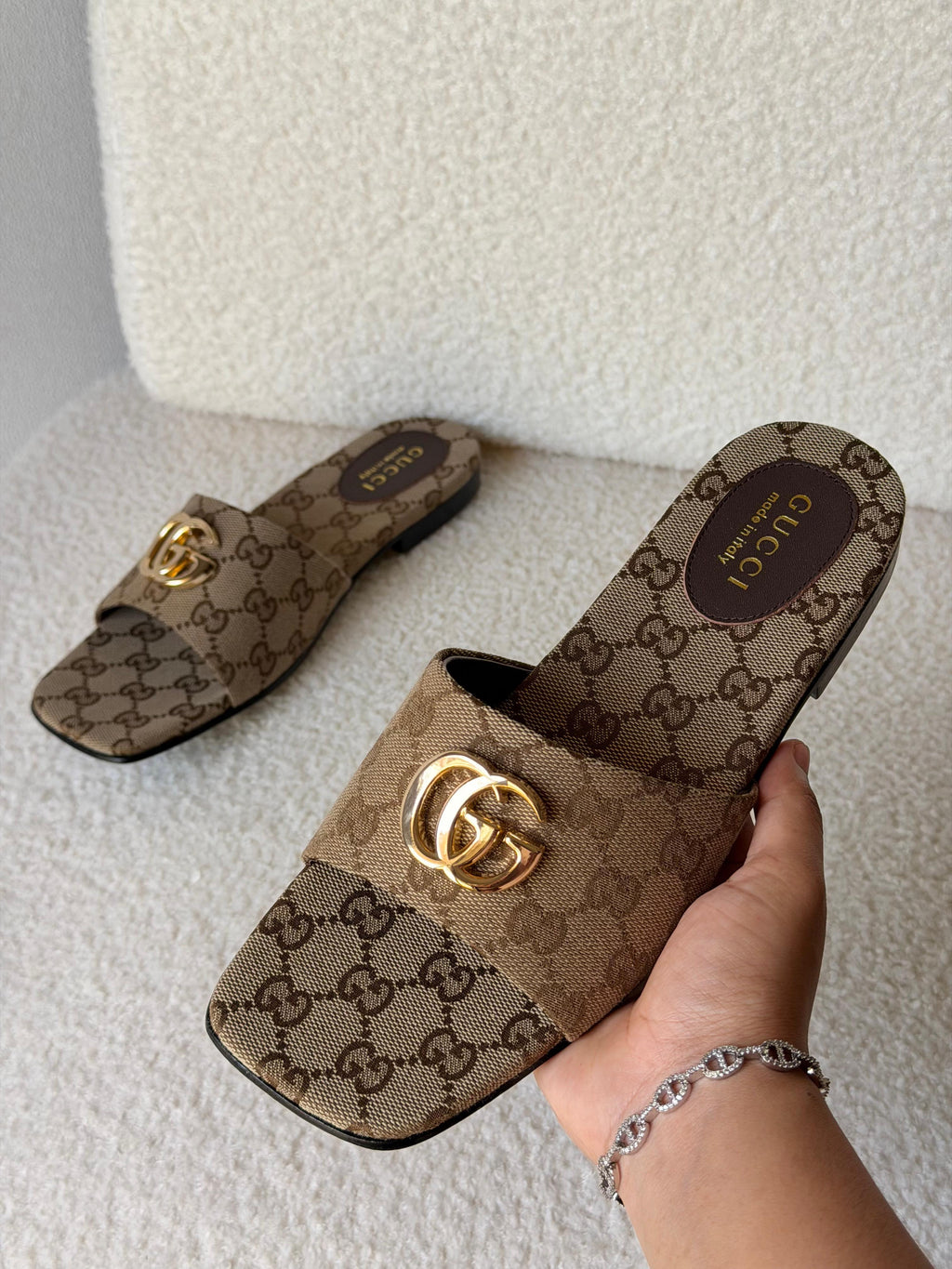Gucci Double G slide sandals - 2
