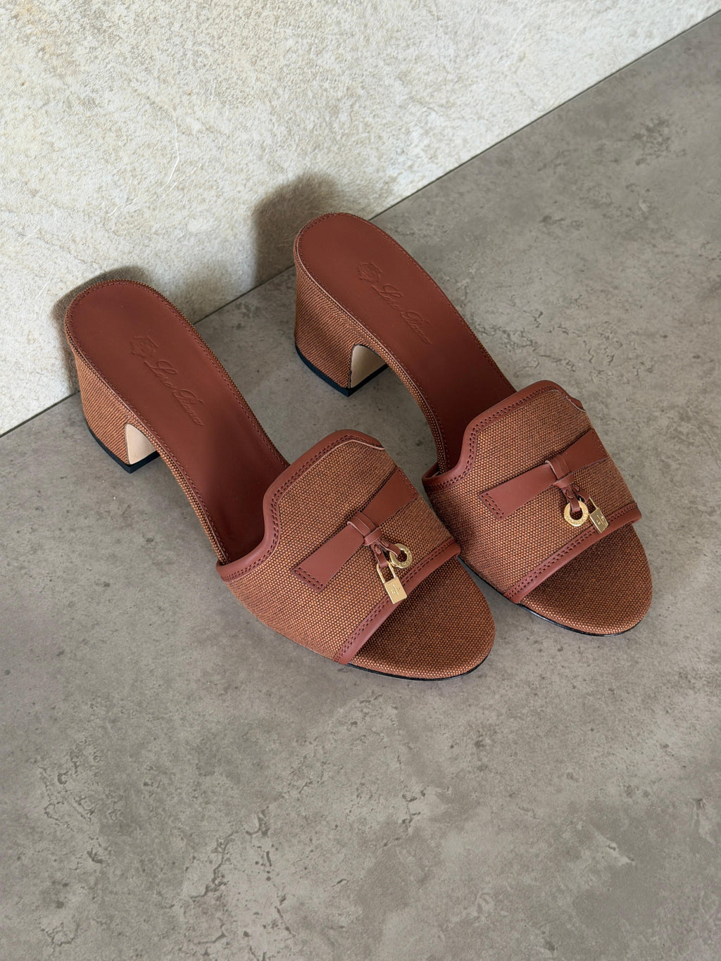 Loro Piana Brown Summer Charms 55 Sandals