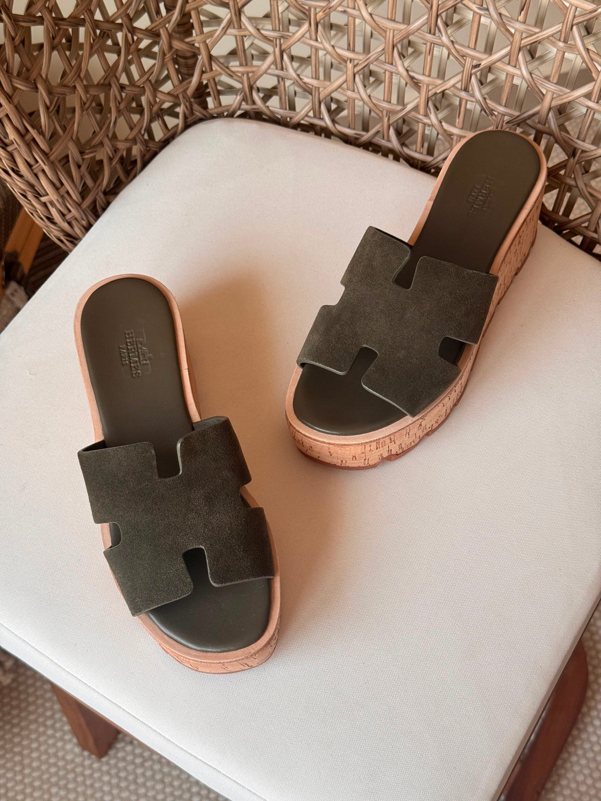 Hermes Luce 30 Sandals in Suede - 5