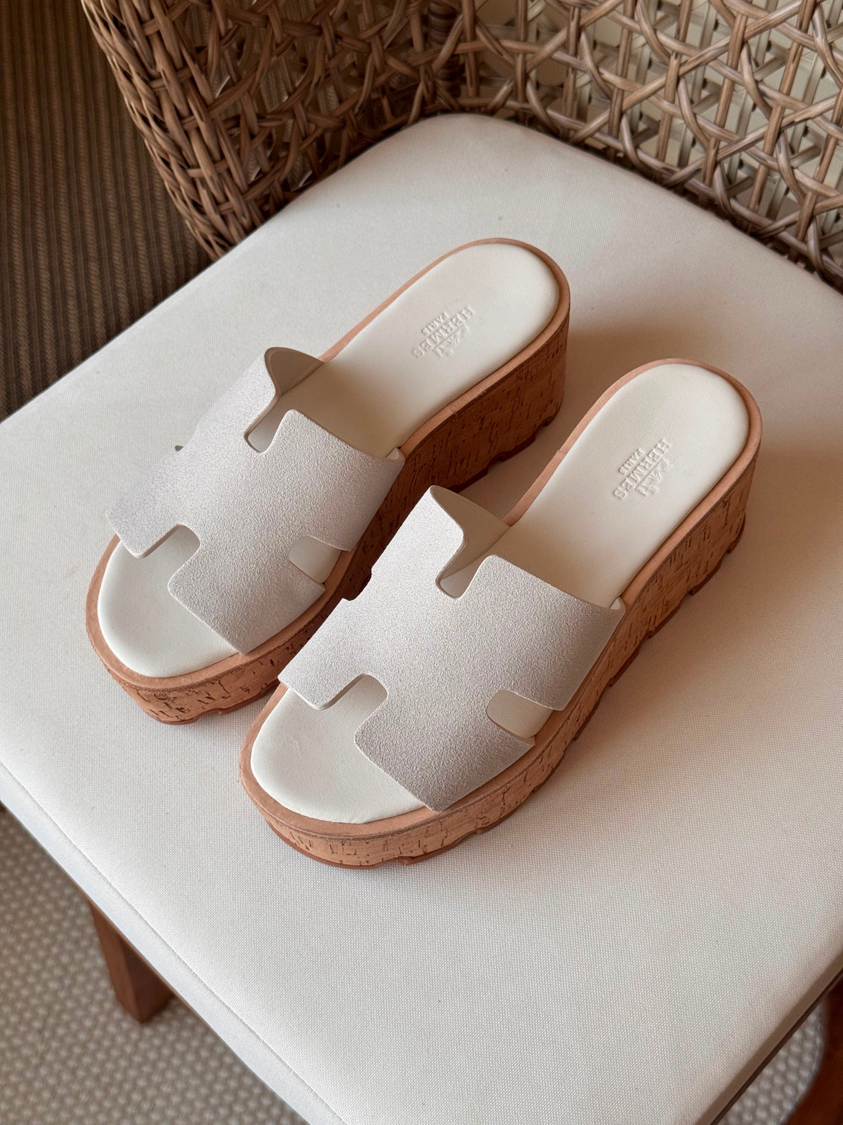 Hermes Luce 30 Sandals in Suede - 7