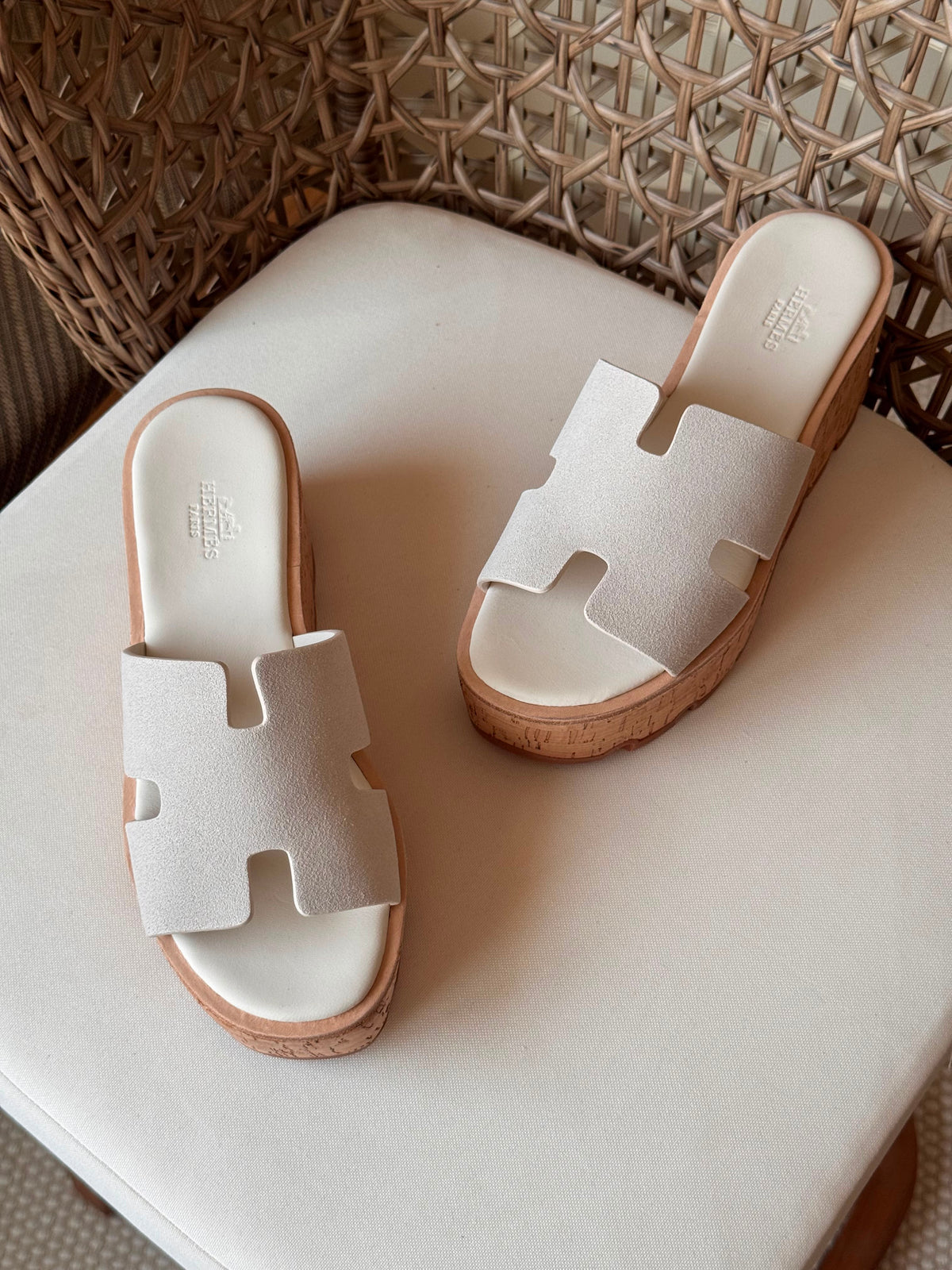 Hermes Luce 30 Sandals in Suede - 8