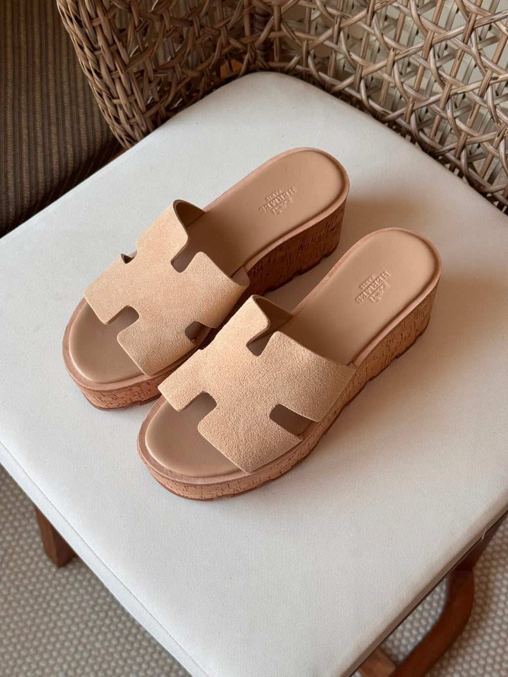 Hermes Luce 30 Sandals in Suede - 24