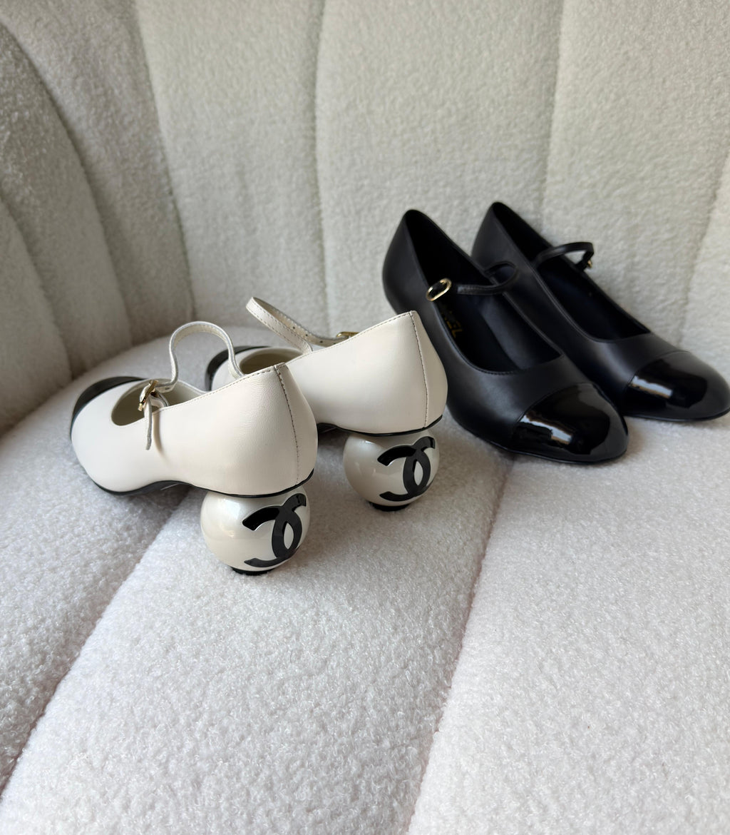 CHANEL Mary Janes Lambskin Patent Calfskin heels - 2