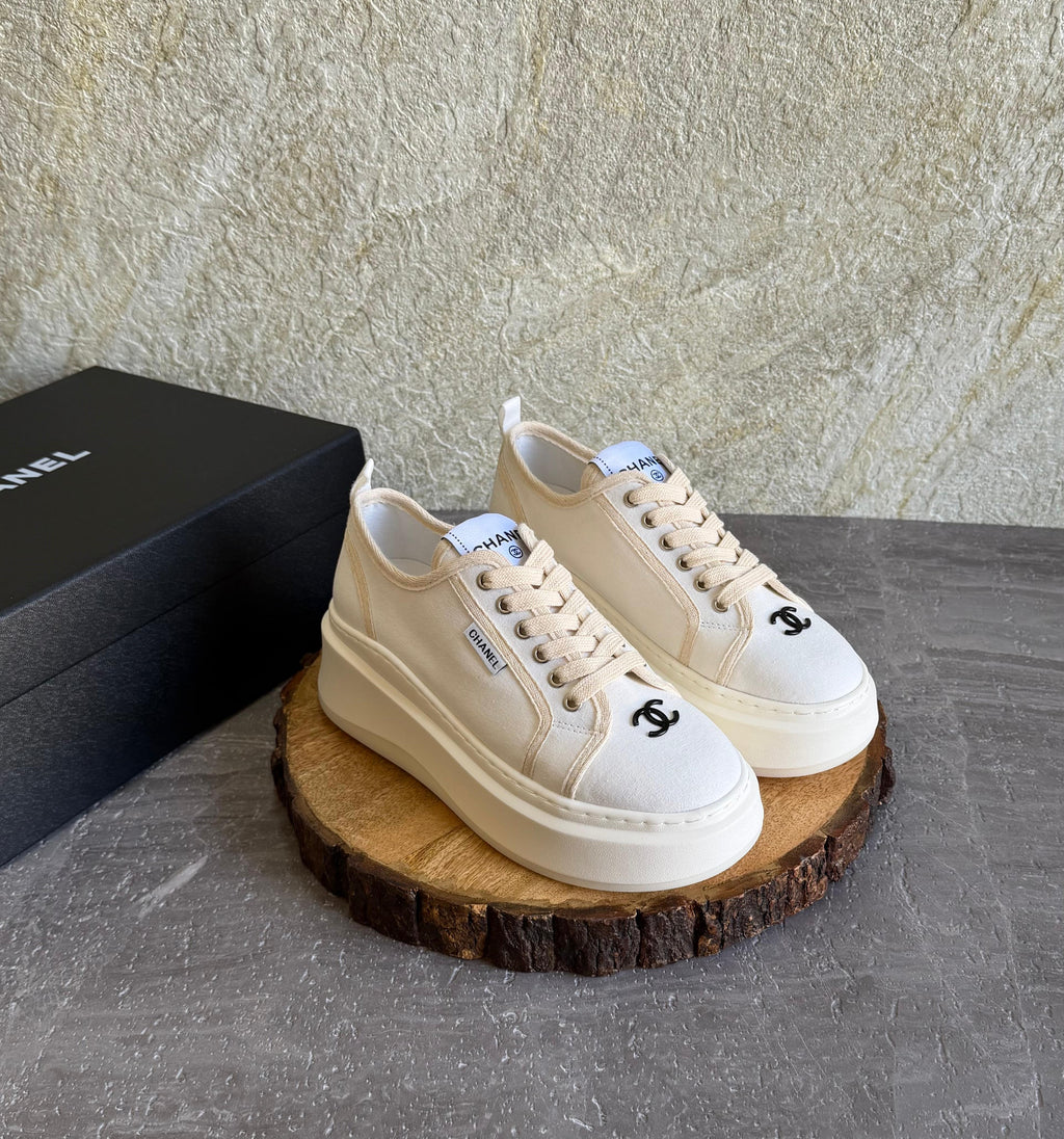 Chanel Trainers Sneaker