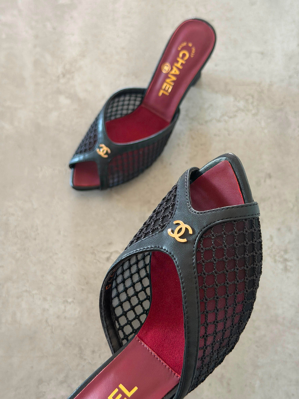 Chanel Mules in Mixed Fibers Cotton & Lambskin - 15