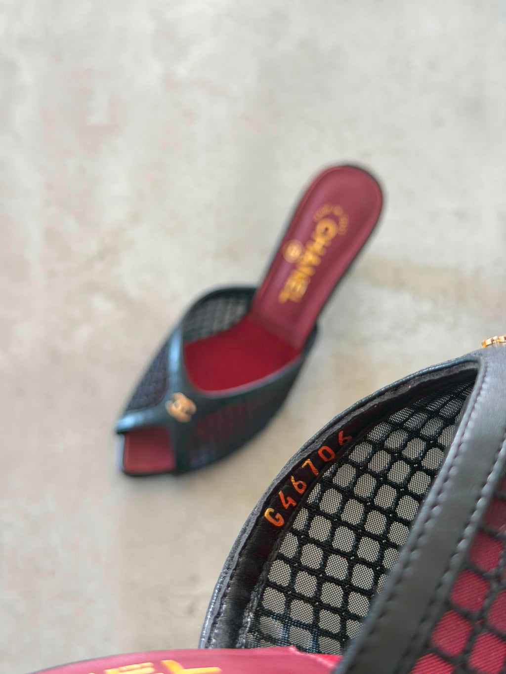 Chanel Mules in Mixed Fibers Cotton & Lambskin - 14