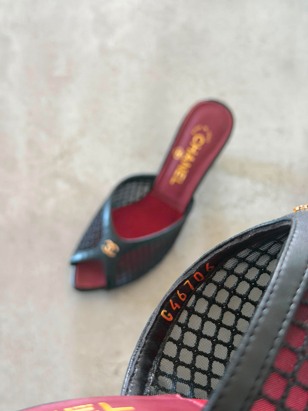 Chanel Mules in Mixed Fibers Cotton & Lambskin - 14