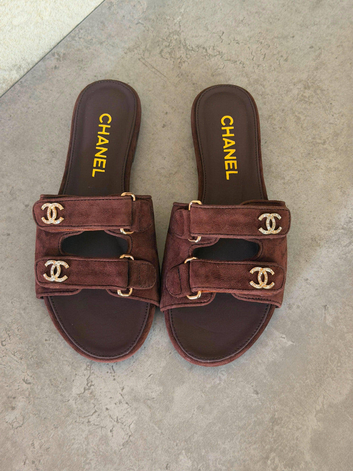 Chanel flat sandals in Suede - 7