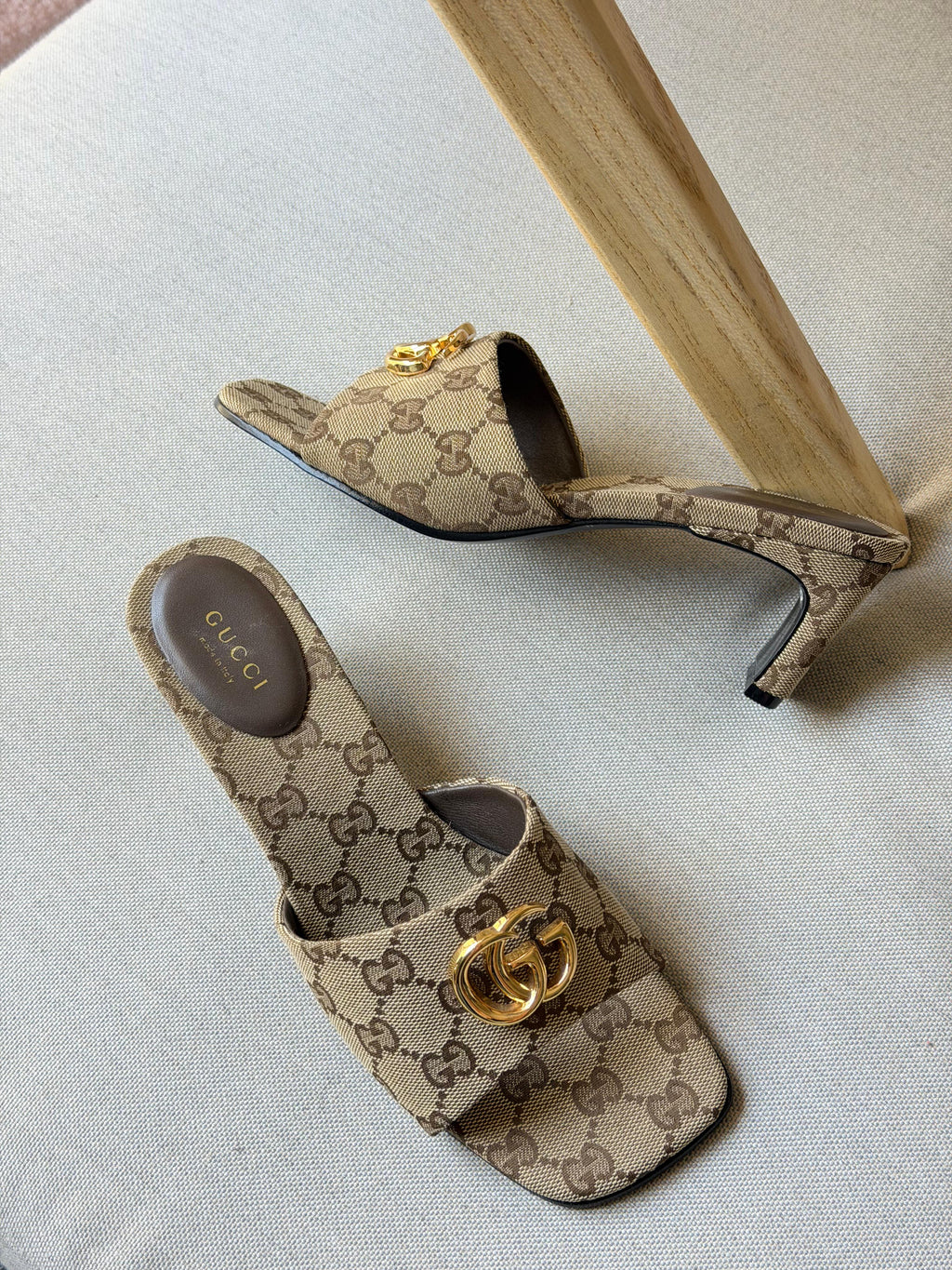 Gucci Double G sandals - 7