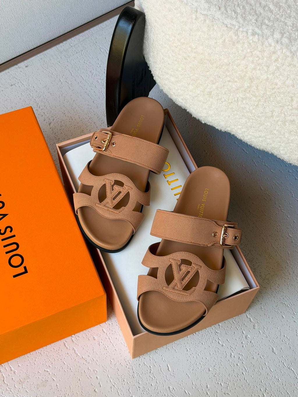 LV Isola Comfort Sandal - 8