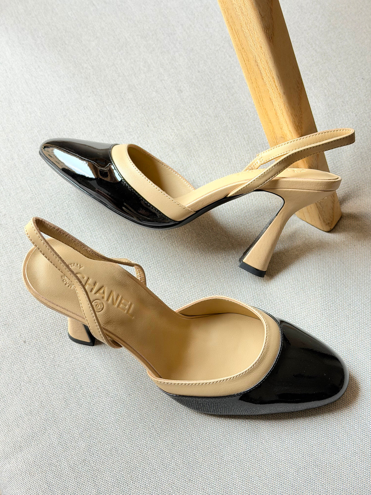 Chanel Slingbacks in Patent Calfskin & Lambskin