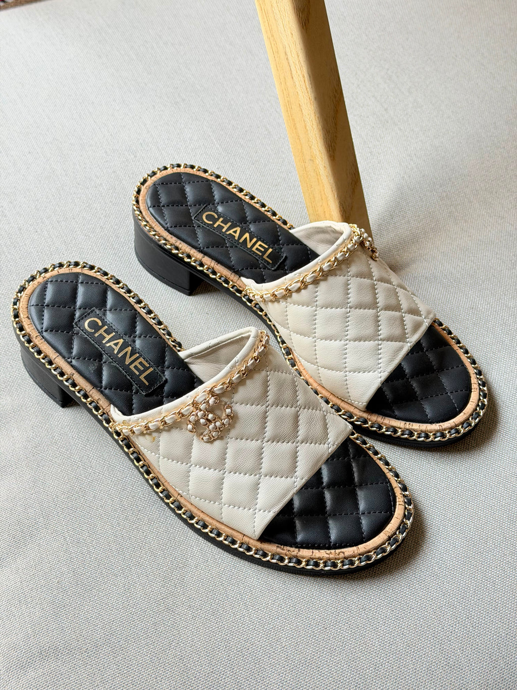Chanel Interlocking CC Logo Slides in White - 5
