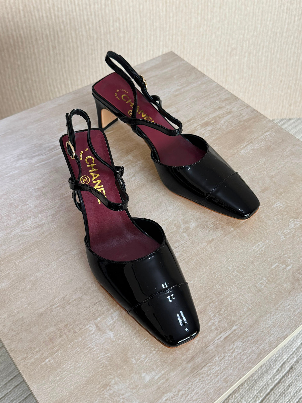Slingbacks - Crocodile embossed calfskin - 7