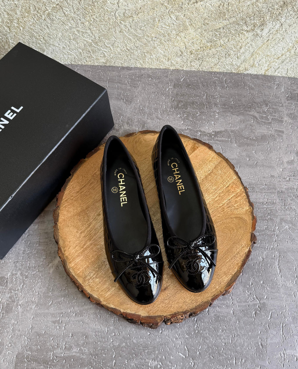 Chanel Ballet flats - Crocodile embossed patent - 2