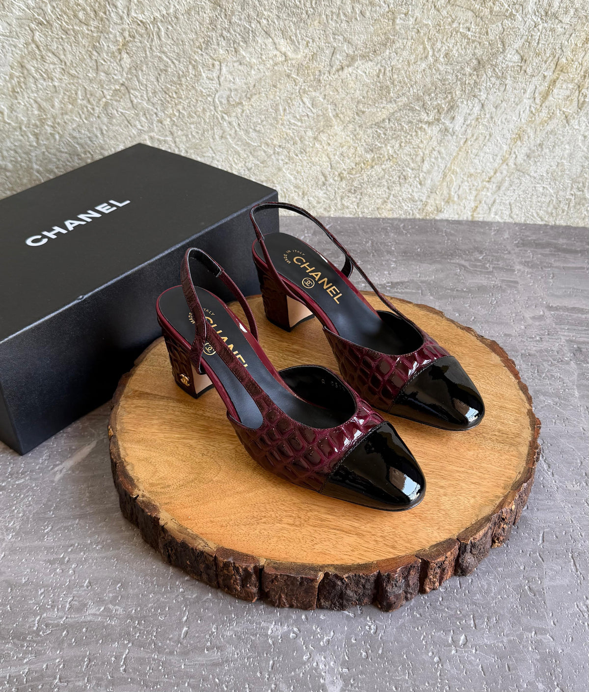 Chanel Slingbacks  - Crocodile embossed patent - 3